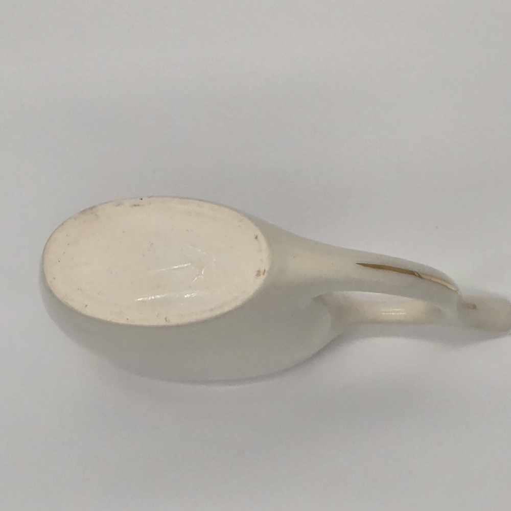 Karlovy Vary Sipping Cup - Picture 6 of 9